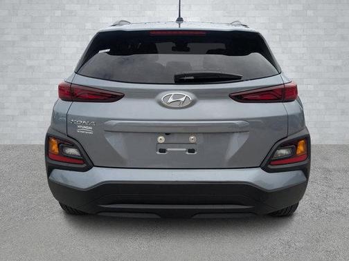 2021 Hyundai KONA SEL