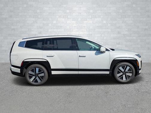 2026 Hyundai IONIQ 9 SEL