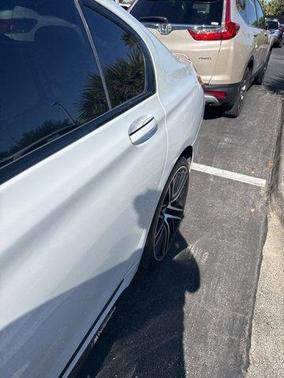 2016 BMW 750 i xDrive