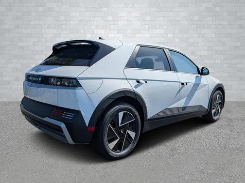 2025 Hyundai IONIQ 5 SE