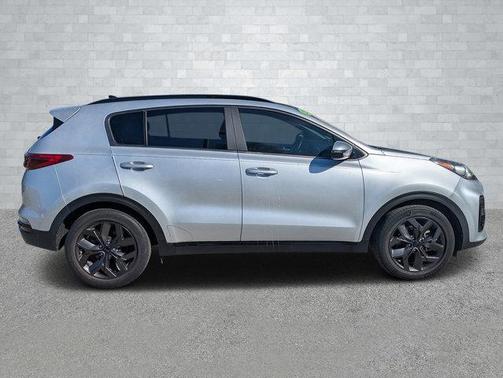 2022 Kia Sportage Nightfall