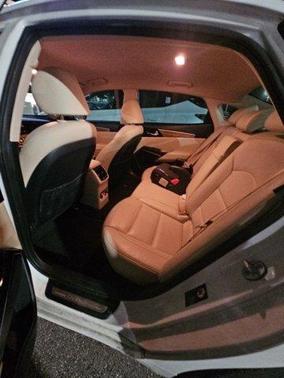 2017 Kia Cadenza Premium