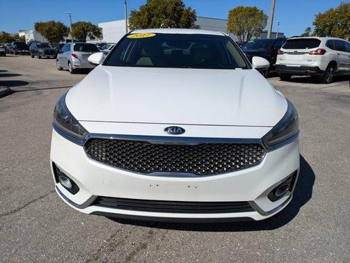 2017 Kia Cadenza Premium