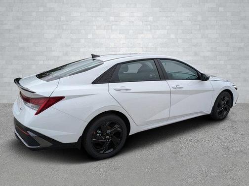 2026 Hyundai ELANTRA HEV SEL Sport