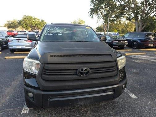 2014 Toyota Tundra SR5