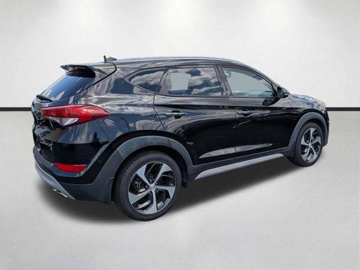 Black Noir Pearl 2018 Hyundai TUCSON Limited