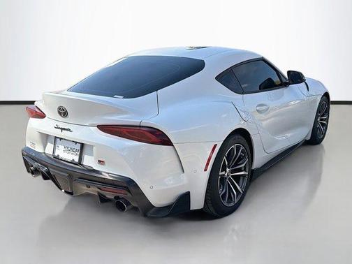 2021 Toyota Supra 2.0