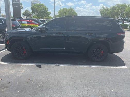 2022 Jeep Grand Cherokee L Overland
