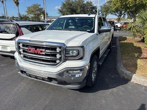 2017 GMC Sierra 1500 SLT
