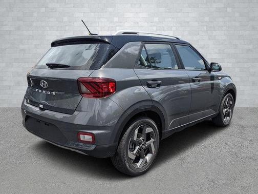 2025 Hyundai VENUE Limited