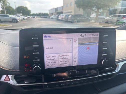 2022 Toyota Sienna XSE 7 Passenger