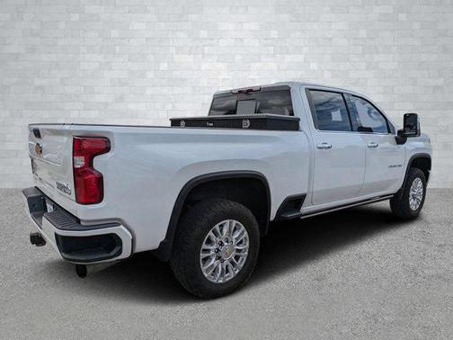 2022 Chevrolet Silverado 2500 High Country