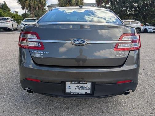 2015 Ford Taurus SEL