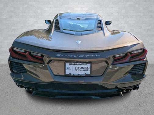 2021 Chevrolet Corvette Stingray w/2LT