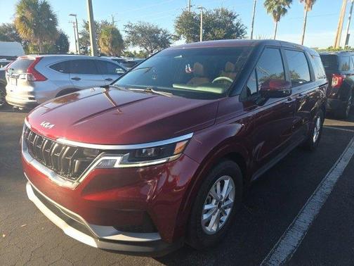 2024 Kia Carnival LX