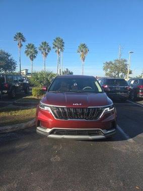 2024 Kia Carnival LX