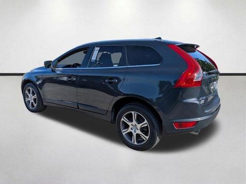 Savile Gray Metallic 2011 Volvo XC60 T6