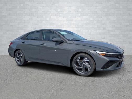 2025 Hyundai ELANTRA HEV Limited