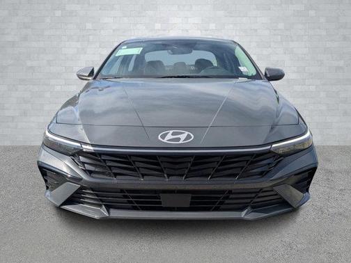 2025 Hyundai ELANTRA HEV Limited
