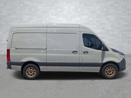 2024 Mercedes-Benz Sprinter 2500 144 WB