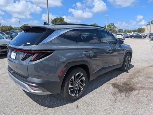 Gray 2025 Hyundai TUCSON Limited