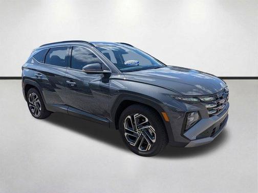 Gray 2025 Hyundai TUCSON Limited