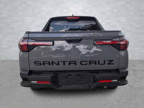 2025 Hyundai SANTA CRUZ SEL Activity