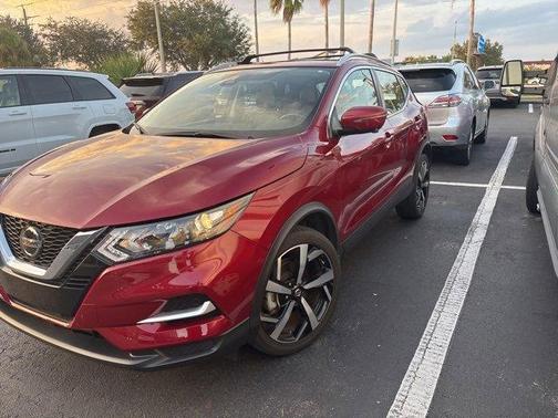 2021 Nissan Rogue Sport SL