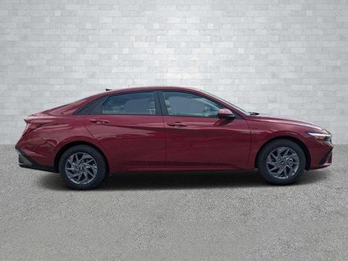 2025 Hyundai ELANTRA HEV Blue