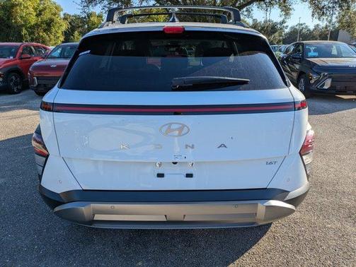 2026 Hyundai KONA SE