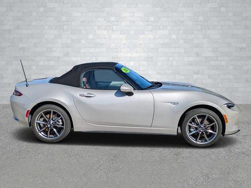 2023 Mazda MX-5 Miata Grand Touring