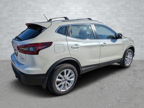 2021 Nissan Rogue Sport SV