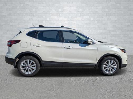 2021 Nissan Rogue Sport SV