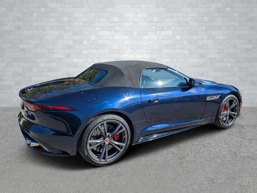 2022 Jaguar F-TYPE R