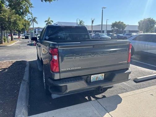 2020 Chevrolet Silverado 1500 Custom