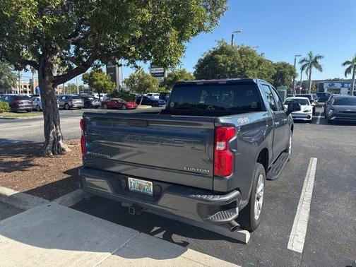 2020 Chevrolet Silverado 1500 Custom