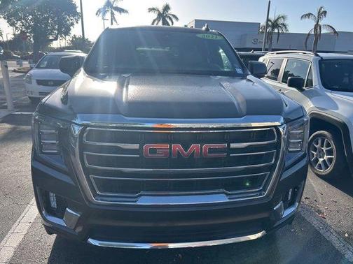 2021 GMC Yukon SLT