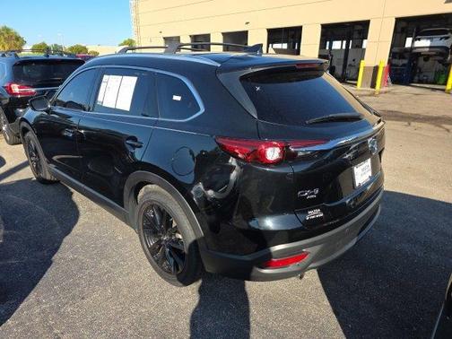 2022 Mazda CX-9 Touring Plus