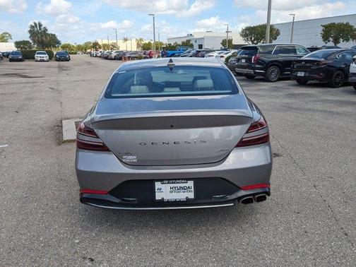 2023 Genesis G70 2.0T