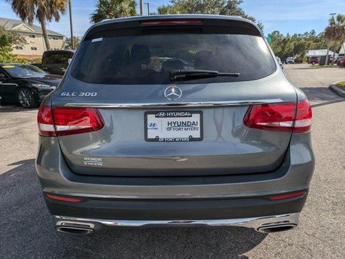 2019 Mercedes-Benz GLC 300 Base