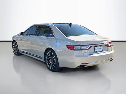 2018 Lincoln Continental Select