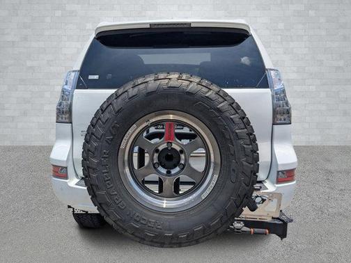2021 Lexus GX 460 Base
