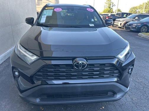 2022 Toyota RAV4 XLE Premium