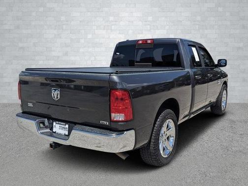 2017 RAM 1500 SLT