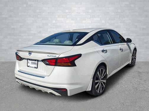 2020 Nissan Altima 2.5 Platinum