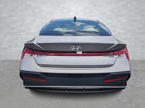 2025 Hyundai ELANTRA HEV Limited