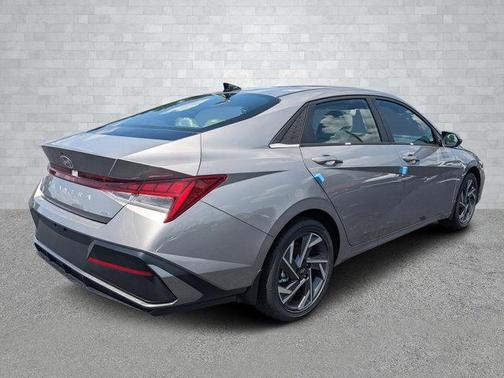 2025 Hyundai ELANTRA HEV Limited