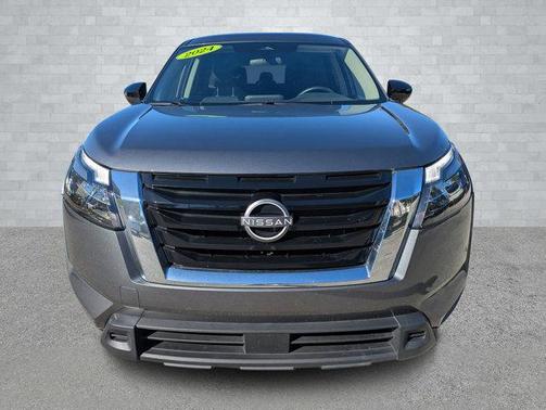 2024 Nissan Pathfinder S