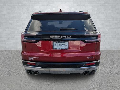 2024 GMC Acadia Denali