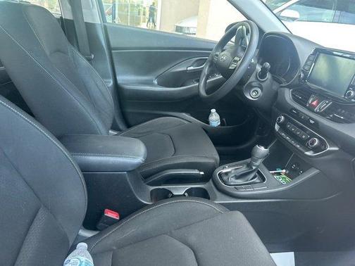2018 Hyundai Elantra GT Base